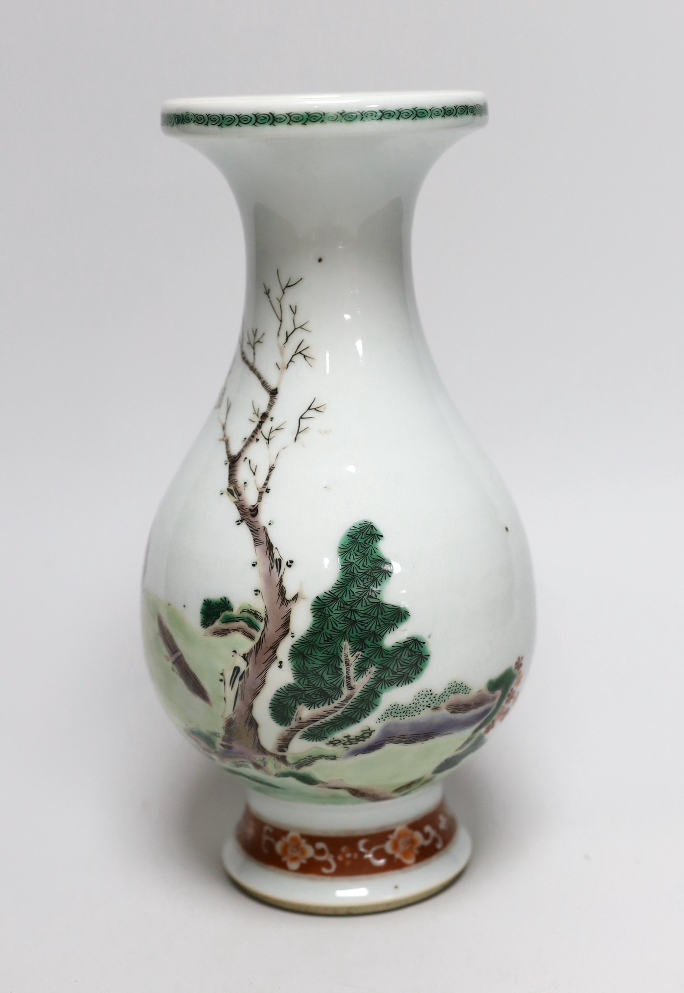 A Chinese ‘fishing’ vase, 23cm